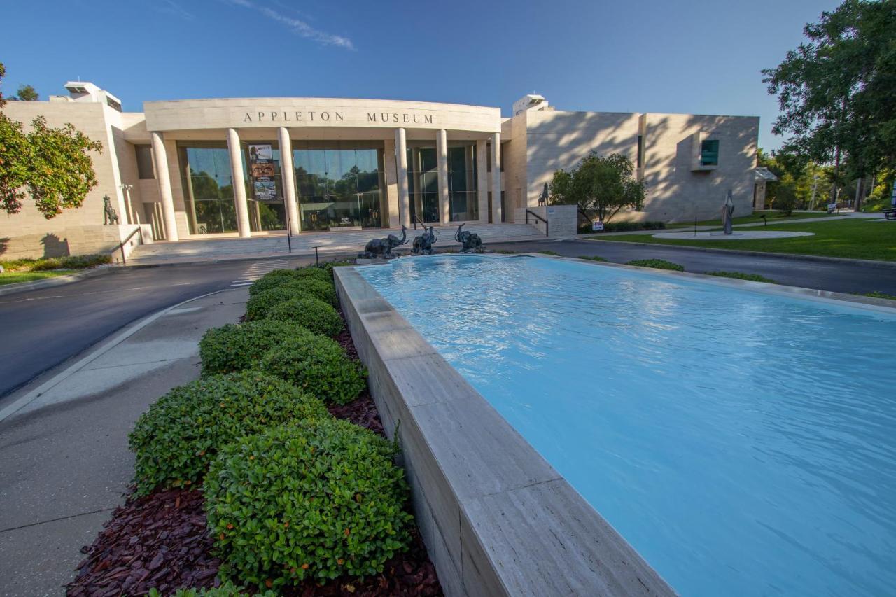 Holiday Inn Hotel & Suites Ocala Conference Center By Ihg Екстериор снимка