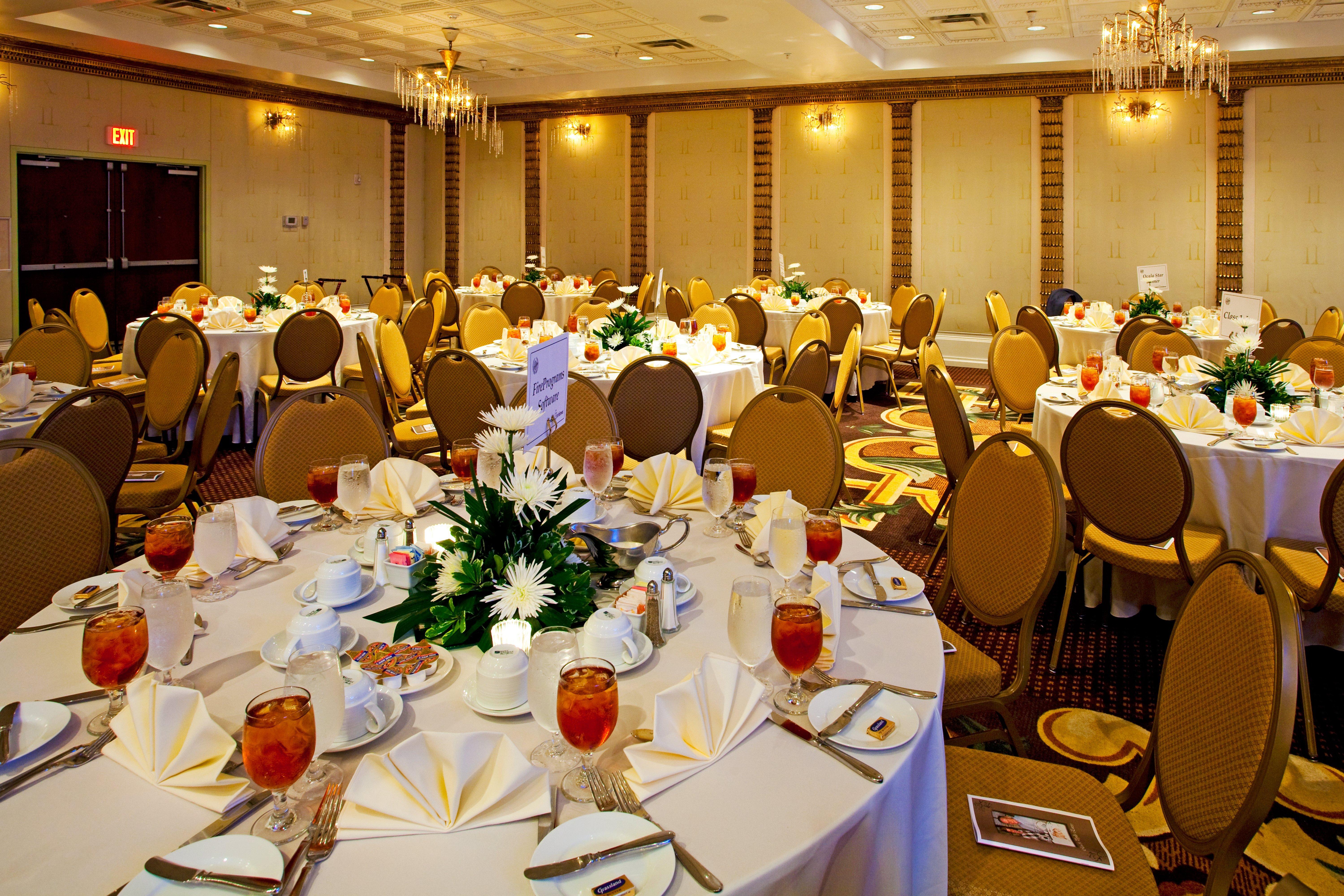Holiday Inn Hotel & Suites Ocala Conference Center By Ihg Екстериор снимка